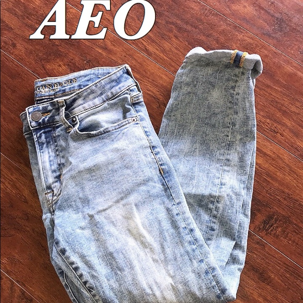 Men’s Slim Straight AEO Jeans